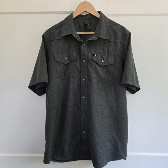 The North Face Men's Grey Button-Up Large Shirt - Picture 2 of 12